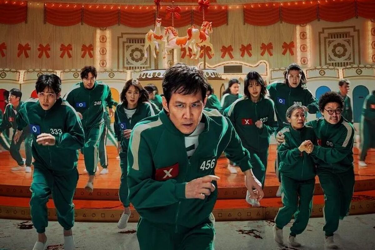 Pembahasan mengenai beberapa drama Korea yang mengangkat tema permainan mematikan di mana para karakter berusaha bertahan hidup dari ancaman.