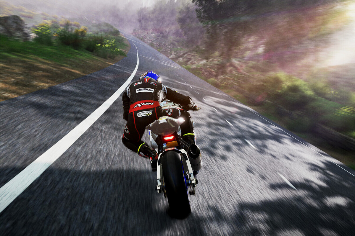 Salah satu rekomendasi game balap motor yang seru untuk dimainkan TT Isle of Man.
