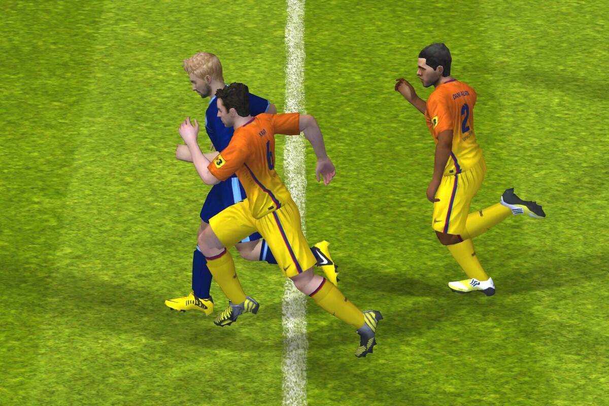 Salah satu video game olahraga terbaik yang pernah ada yaitu Fifa 13.