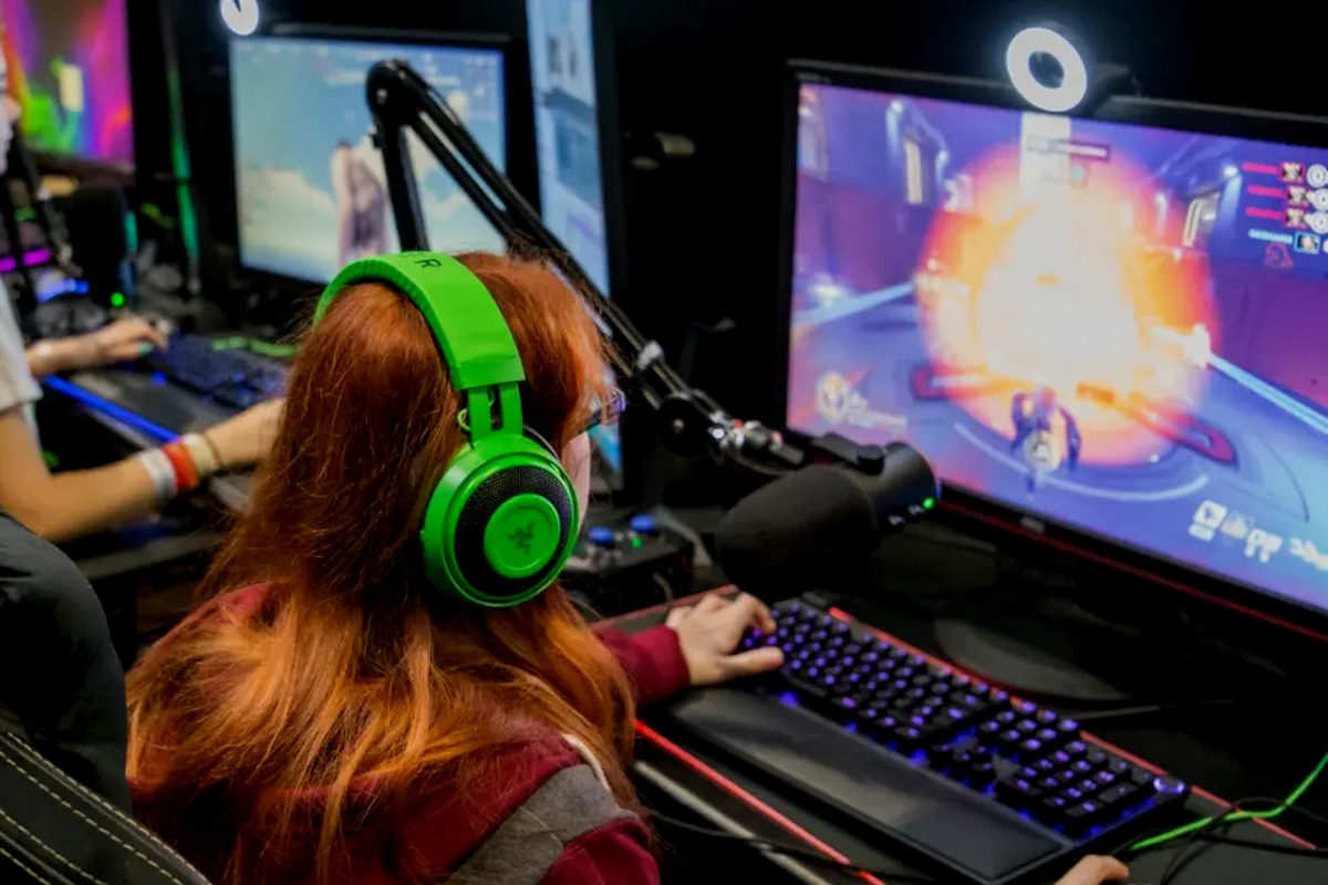 Beberapa cara menjadi gamers profesional yang mudah dilakukan pemula.