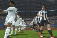 Rekomendasi game sepak bola terbaik berikut di ponsel Android dan dapatkan pengalaman bermain sepak bola yang sesungguhnya di Android.