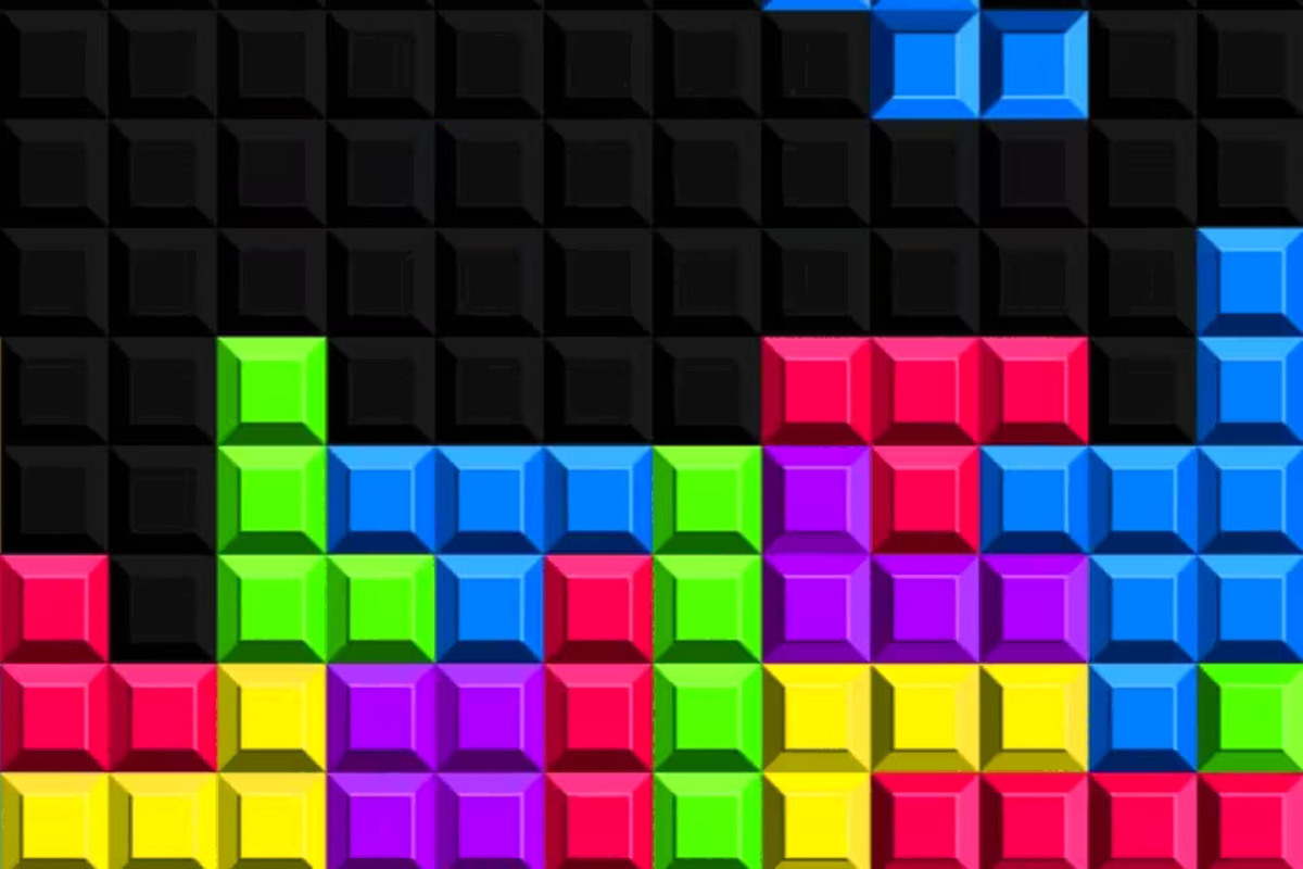 Artikel kali ini membahas berbagai fakta mengenai game tetris termasuk awal mula dan manfaatnya serta alasan game ini disukai orang.