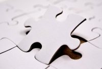Artikel kali ini membahas tentang beberapa teknik bermain puzzle yang mudah dipahami terutama untuk para pemula.