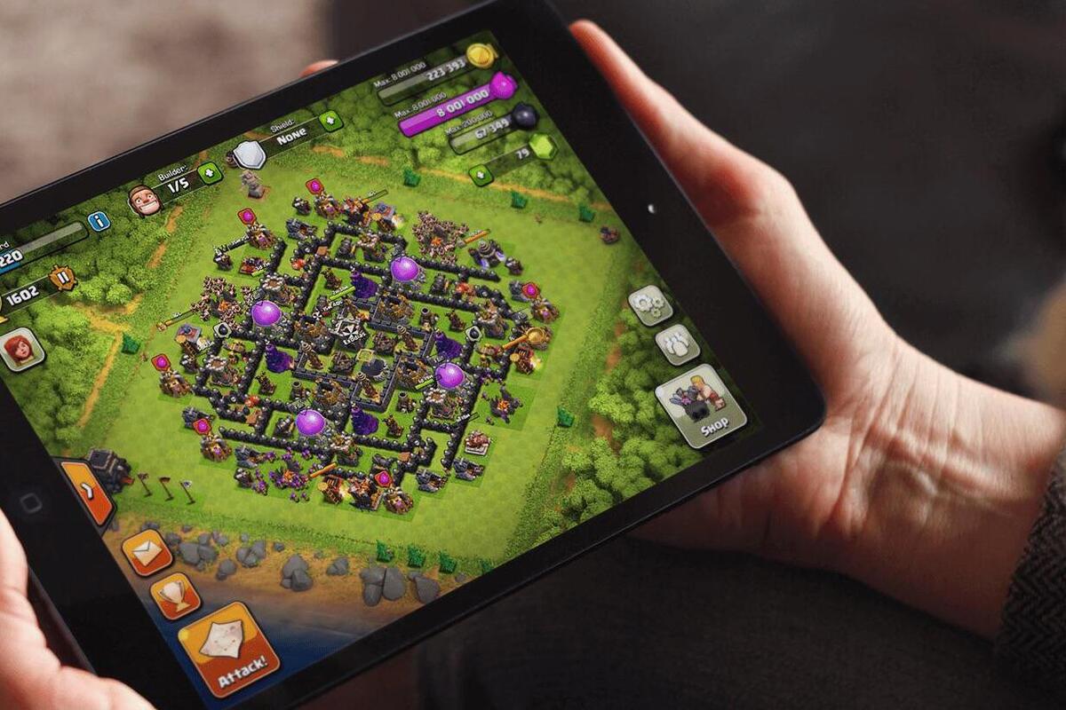 Artikel kali ini membahas mengenai beberapa rekomendasi game tablet yang seru dan menyenangkan untuk Anda download dan mainkan.