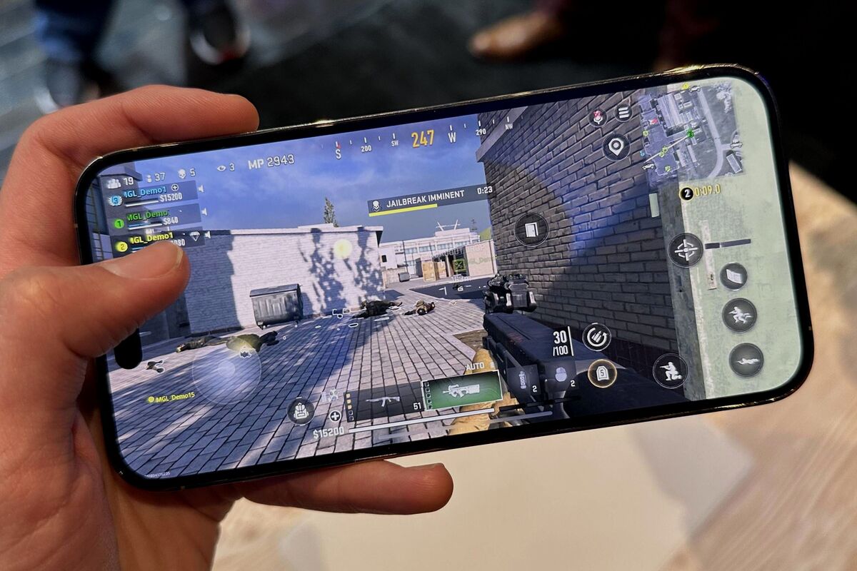 Artikel kali ini membahas mengenai rekomendasi urutan iPhone yang cocok dan lebih awet untuk performa gaming.