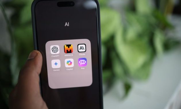 Aplikasi AI / pexels-solenfeyissa